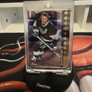 Wayne Gretzky 1994-95 Upper Deck SP #SP-36 Hockey Card - LA Kings